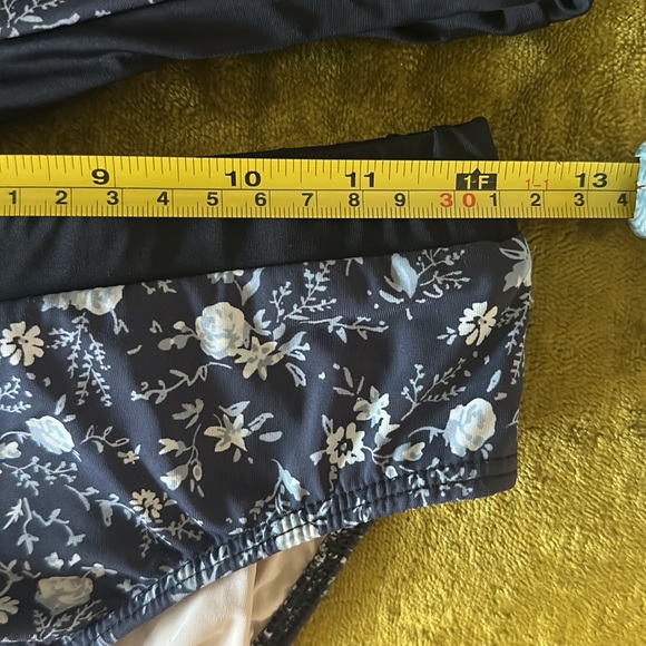 Adorable and super comfortable Joyfolie swim suit 2 piece size 14 (juniors) - Picture 6 of 7